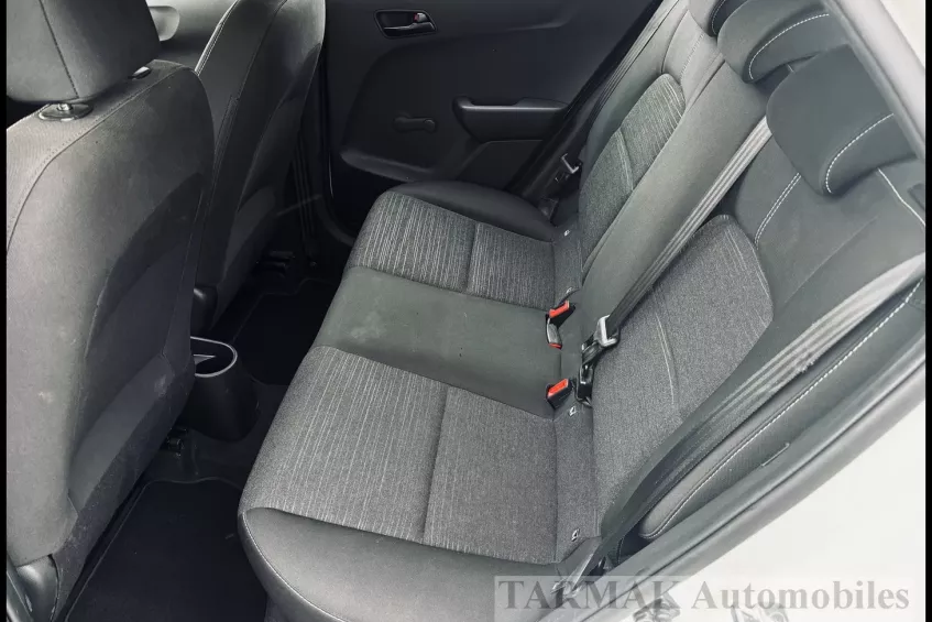 Kia Picanto 1.0i 67 cv Motion 5P