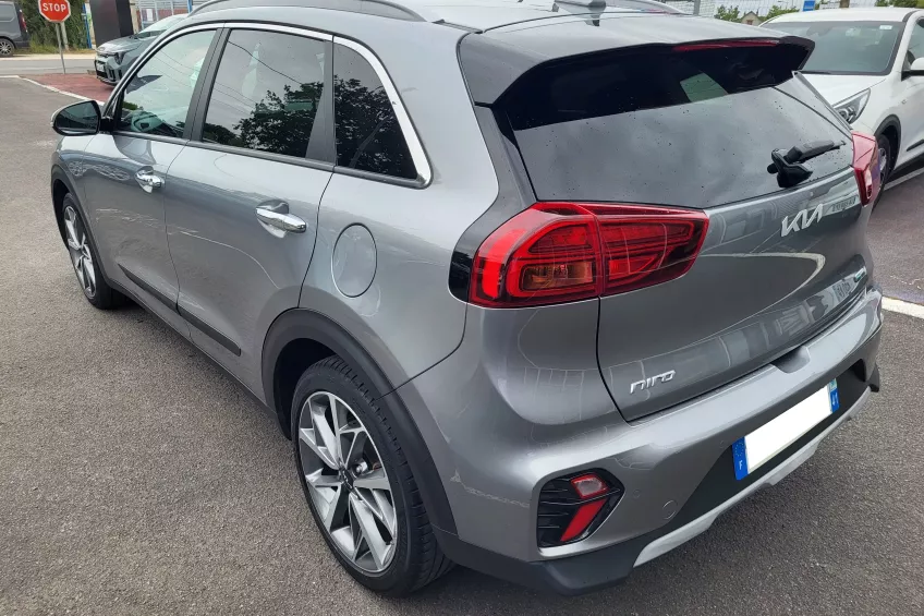 Kia Niro hybride LOUNGE 141CV DCT6
