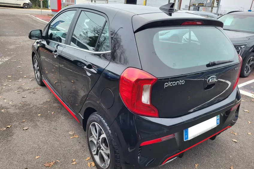 Kia Picanto 1.0 67CV GTLINE