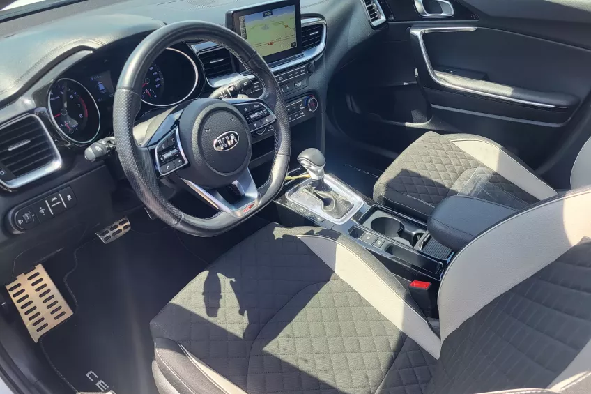 Kia Ceed 1.4 TGDI140cv DCT7 GTLINE + ATTEL. + PACK CONDUITE