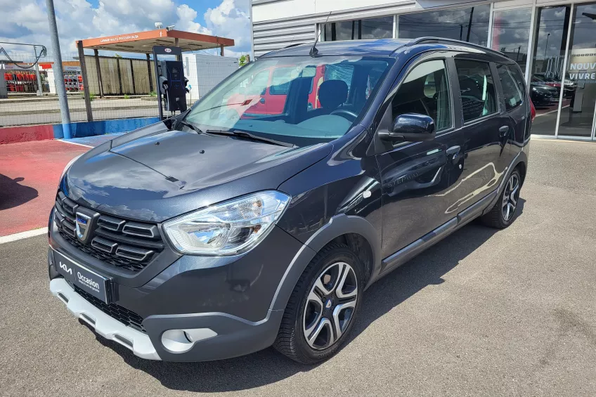 Dacia Lodgy STEPWAY BDCi 115CV BV6 15 ANS 7 PLACES + ATTEL.