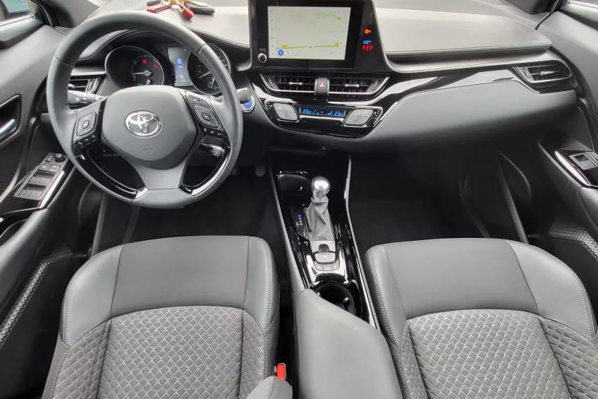 HONDA C-HR 2.0 HEV 184CV E-CVT + ATTELAGE