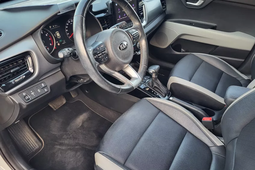 Kia STONIC 1.0 TGDI PREMIUM 120CV MHEV DCT7