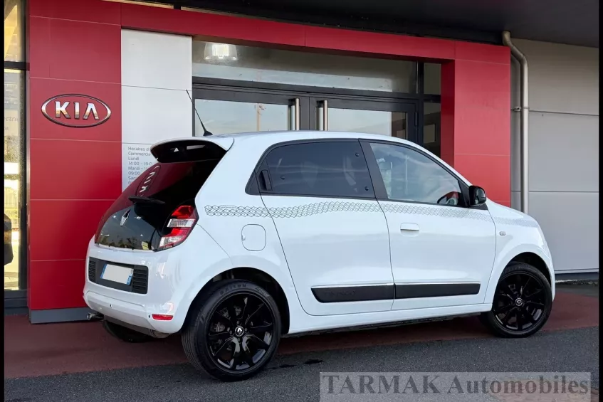 Renault Twingo III 1.0 SCe 70 Midnigth Edc6 5P