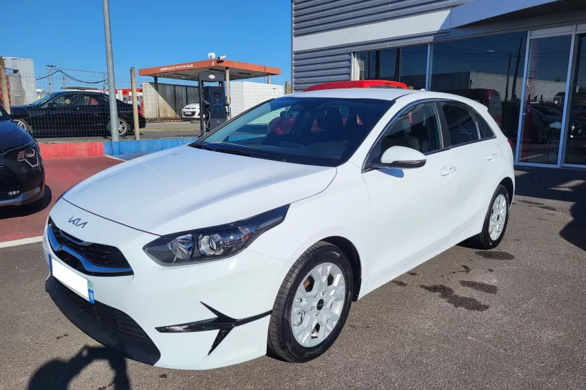 Kia Ceed 1.0 TGDI 100CV MHEV DCT7 2025C