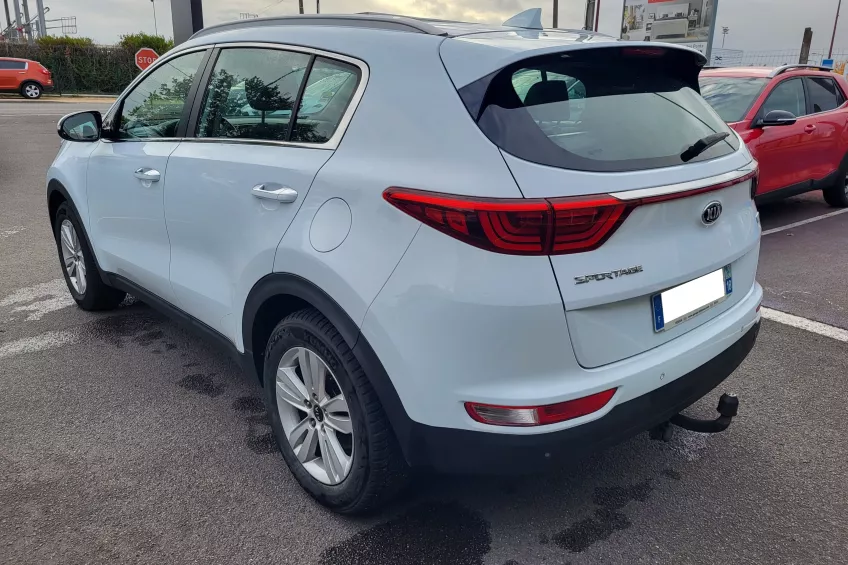 Kia Sportage 1.7 crdi 115cv active BV6 + ATTELAGE