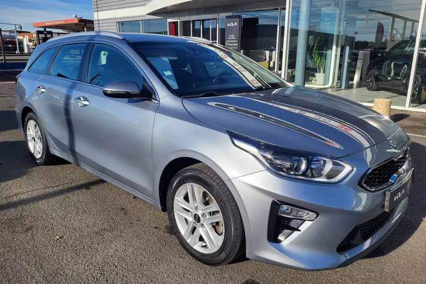 Kia Ceed SW 1.6 crdi 16S 115CV ACTIVE + ATTELAGE