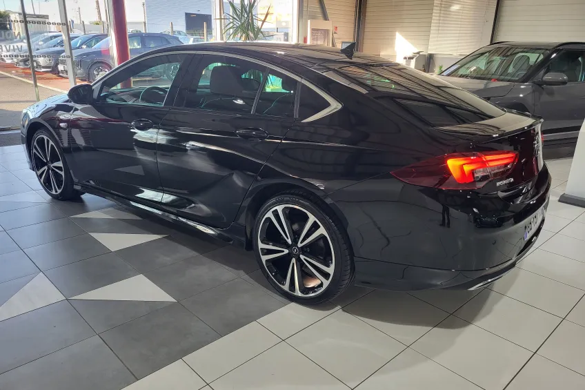 Opel Insignia GRAND SPORT BVA 1.5D 122 cv