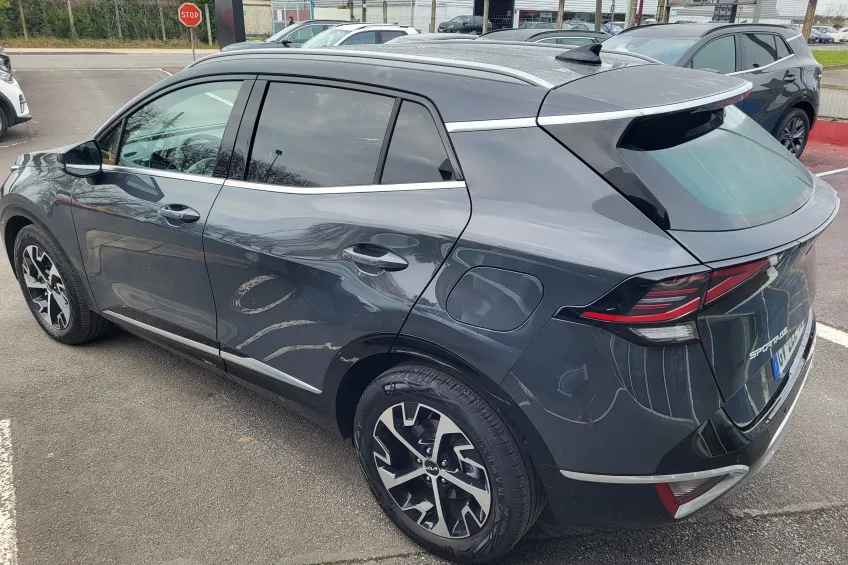 Kia Sportage KIA SPORTAGE DESIGN 230CV