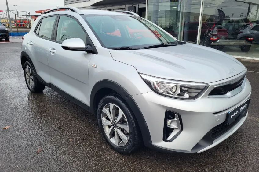 Kia STONIC ACTIVE TGDI 120 MHEV IBVM