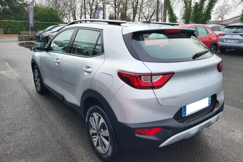 Kia STONIC ACTIVE TGDI 120 MHEV IBVM