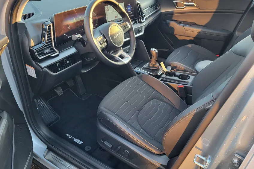 Kia Sportage 1.6 TGDI 16S 150 CV BV6 DESIGN + ATTELAGE