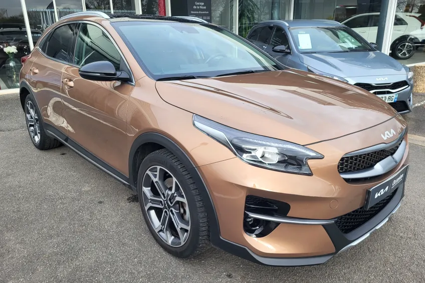 Kia XCEED 1.6 crdi 16S DESIGN 136 CV  + TOIT PANO.