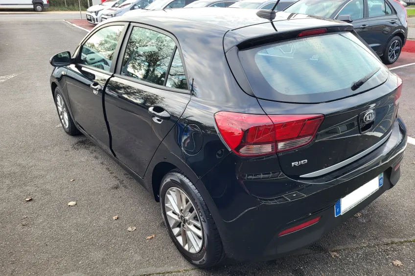 Kia Rio 1.0 TGDI 100CV BV6 ACTIVE