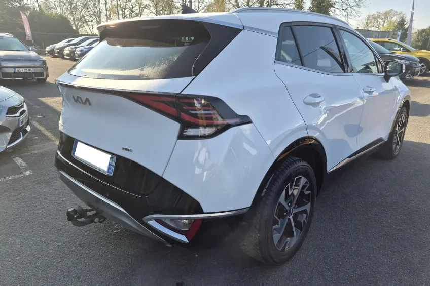 Kia Sportage 1.6 TGDI 16S 230CV DESIGN + ATTELAGE