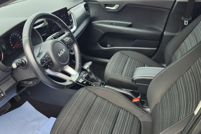 Kia STONIC 1.0 TGDI 100 CV DCT7 ACTIVE