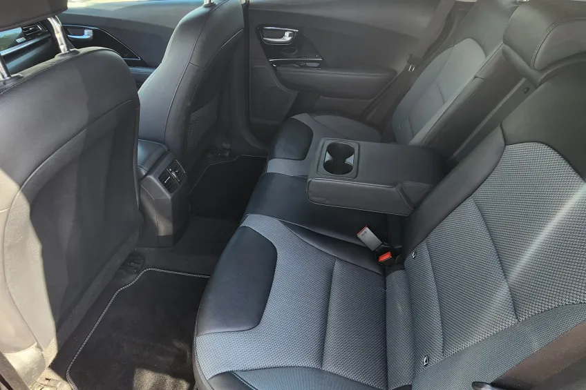 Kia Niro EV 204 CV DESIGN + ATTELAGE