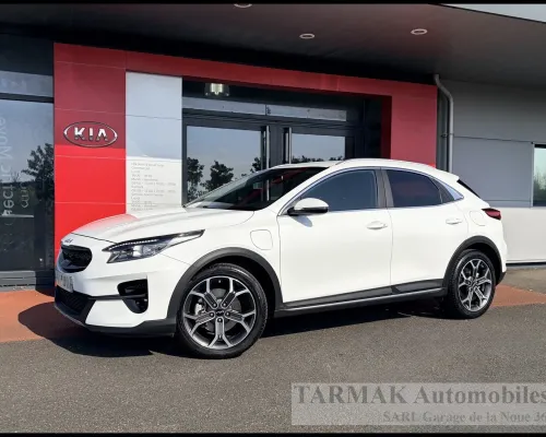 Kia XCEED PHEV 1.6i 141 Ch Black & White Dct6
