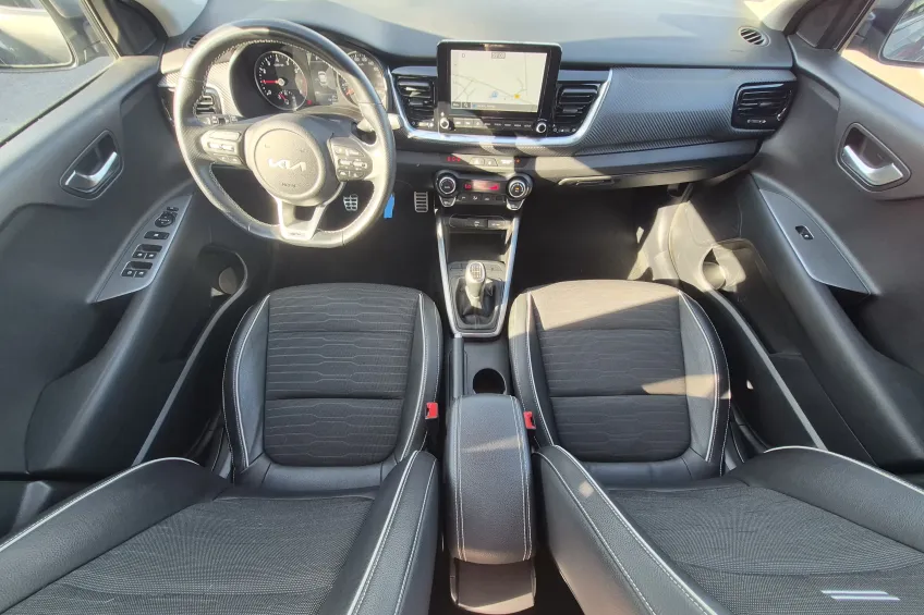 Kia Stonic STONIC GT LINE 100 BVM6