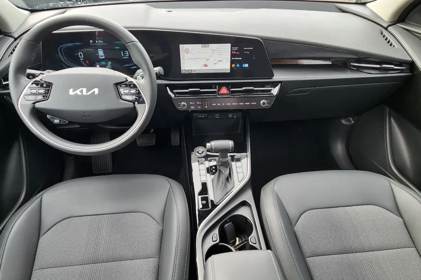 Kia Niro hybride 1.6 GDI 129 CV DCT6 ACTIVE + PACK CONFORT + ATELAGE