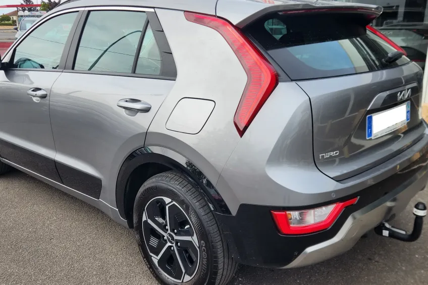Kia Niro hybride 1.6 GDI 129 CV DCT6 ACTIVE + PACK CONFORT + ATELAGE