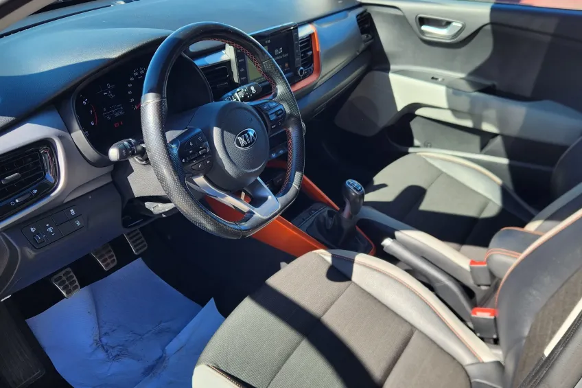 Kia STONIC 1.4 16S 100CV LAUNCH EDITION BV6
