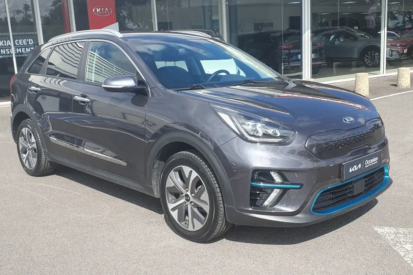 Kia Niro EV DESIGN 204 cv + attelage